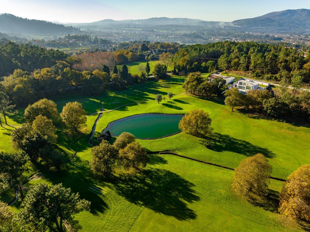 Golf Course - Luxurious Flat T3 - Ponte De Lima Apartman Kültér fotó